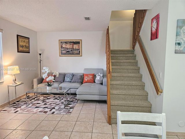 870 NE 212th Terrace 2, Miami, FL 33179