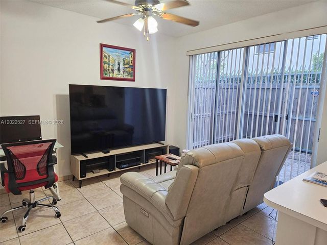 870 NE 212th Terrace 2, Miami, FL 33179