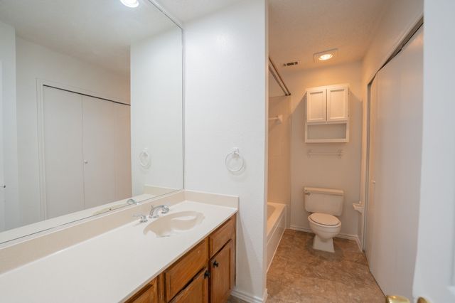 1724 Quail Run Drive, Garland, TX 75040