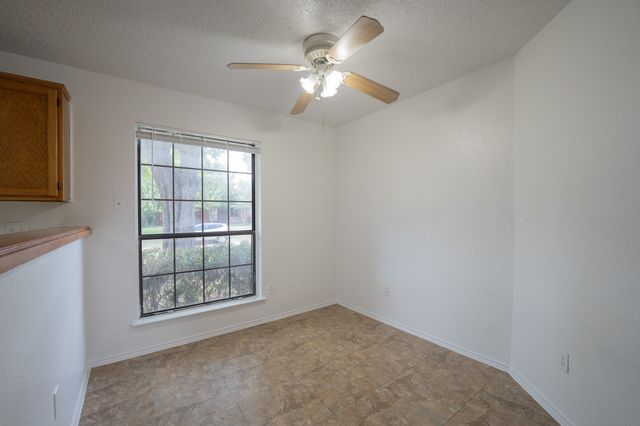 1724 Quail Run Drive, Garland, TX 75040