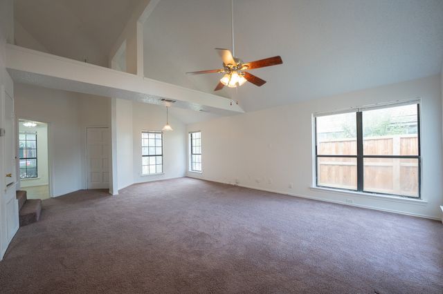 1724 Quail Run Drive, Garland, TX 75040