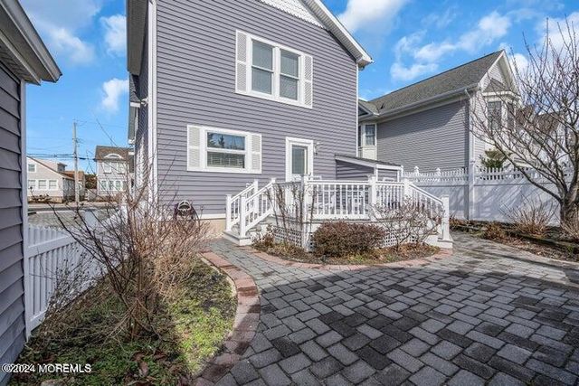 12 Reese Avenue, Lavallette, NJ 08735