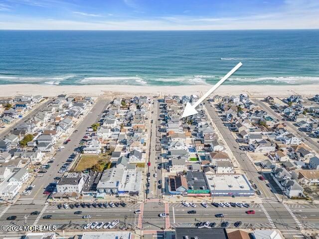 12 Reese Avenue, Lavallette, NJ 08735