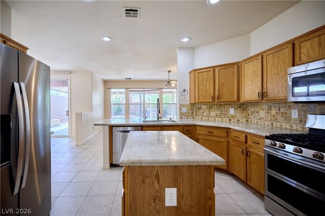 243 Palmarosa Street, Henderson, NV 89015