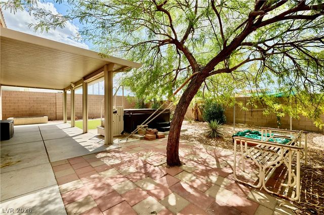 243 Palmarosa Street, Henderson, NV 89015