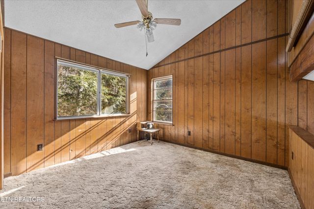 320 Caney Branch Rd, Tellico Plains, TN 37385