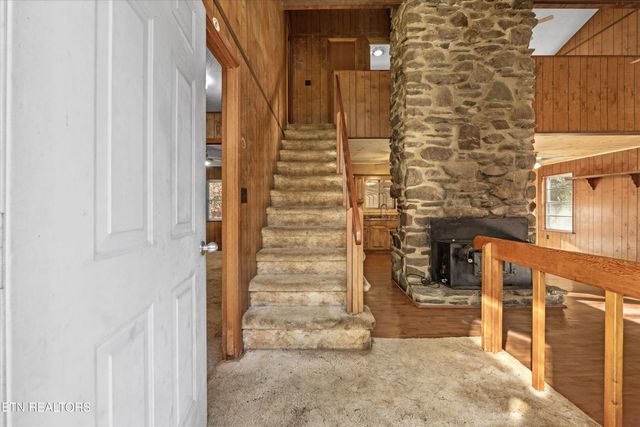 320 Caney Branch Rd, Tellico Plains, TN 37385