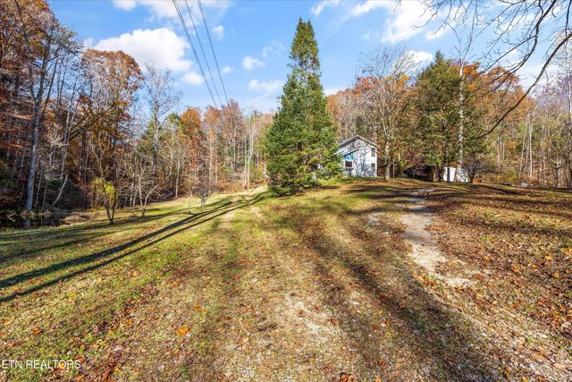 320 Caney Branch Rd, Tellico Plains, TN 37385