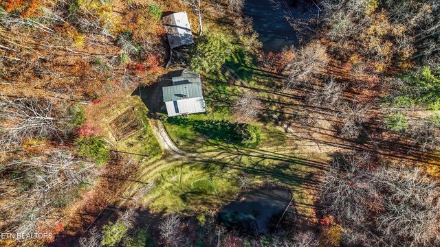 320 Caney Branch Rd, Tellico Plains, TN 37385