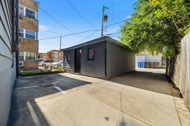 5412 N Western Avenue, Chicago, IL 60625