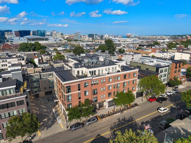 170 W Broadway 411, Boston, MA 02127