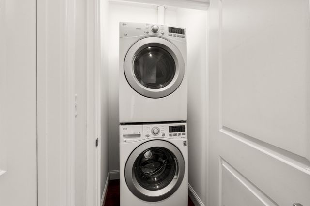 170 W Broadway 411, Boston, MA 02127