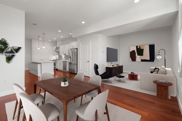 170 W Broadway 411, Boston, MA 02127