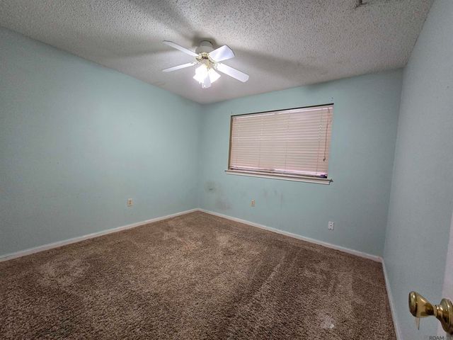 1128 Briarhurst Dr, Baton Rouge, LA 70810