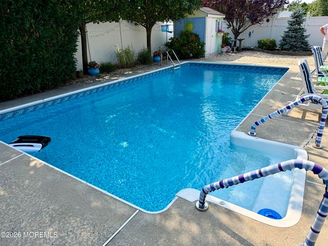 622 Marshall Drive, Point Pleasant, NJ 08742