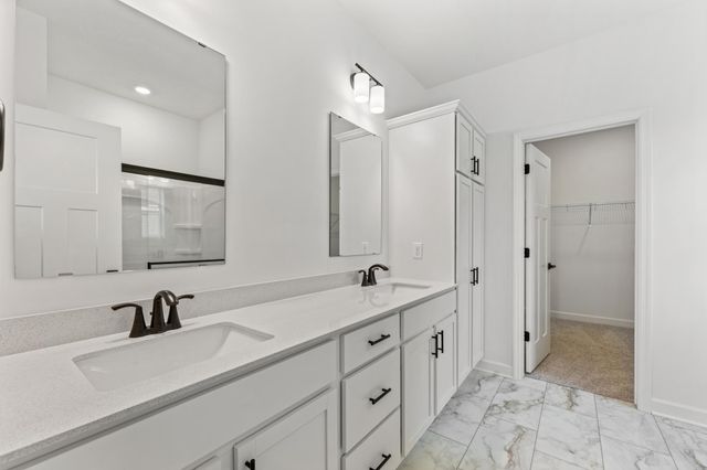 4946 Jandura Bay NE, Saint Michael, MN 55376