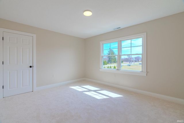 16 Creekside Lane, Wabash, IN 46992