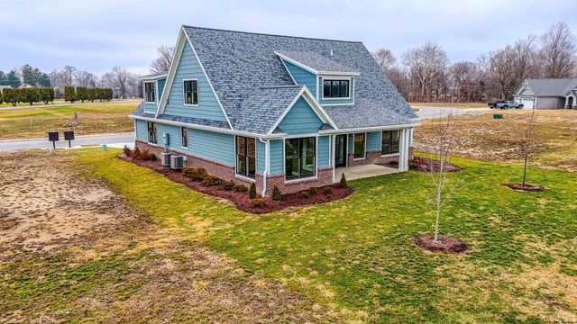 16 Creekside Lane, Wabash, IN 46992