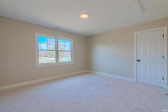 16 Creekside Lane, Wabash, IN 46992