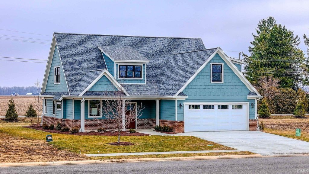 16 Creekside Lane, Wabash, IN 46992