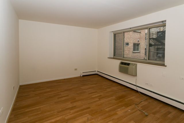 2629 N Hampden Court 216, Chicago, IL 60614