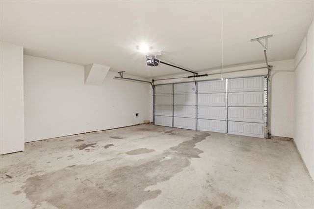 2405 Stillwater Drive, Ponder, TX 76259