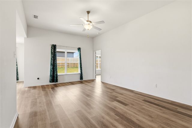 2405 Stillwater Drive, Ponder, TX 76259
