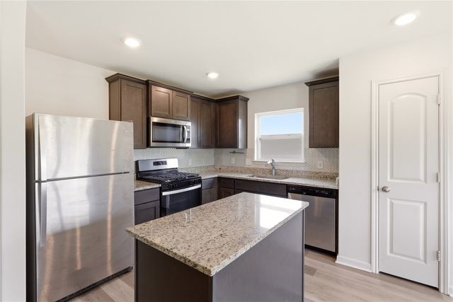 2405 Stillwater Drive, Ponder, TX 76259