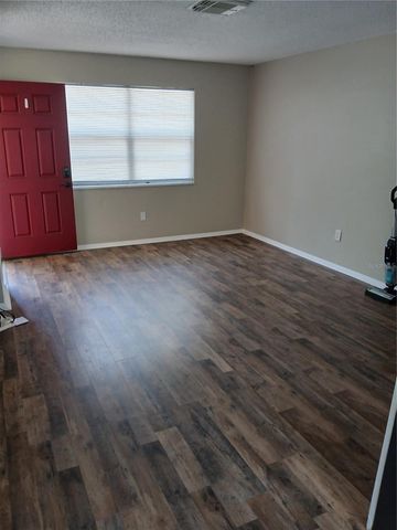 5704 ILLINOIS AVENUE, New Port Richey, FL 34652