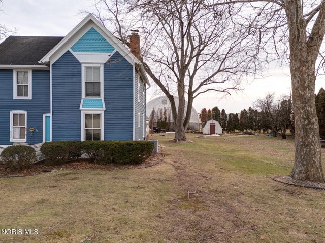 1195 Farnsworth Road, Waterville, OH 43566