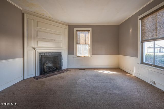 1195 Farnsworth Road, Waterville, OH 43566