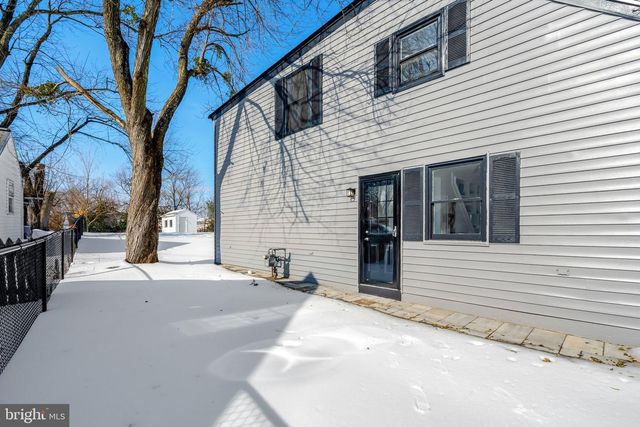 122 SCOTT DR, Manassas Park, VA 20111