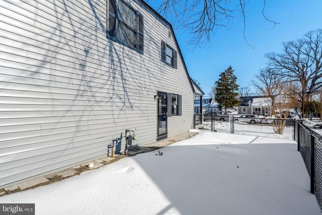 122 SCOTT DR, Manassas Park, VA 20111