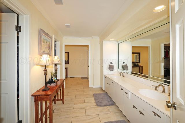 3 WOODSTONE Street, Amarillo, TX 79106