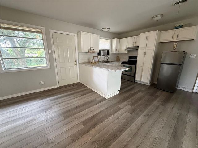 3166 Demetropolis Road, Mobile, AL 36693