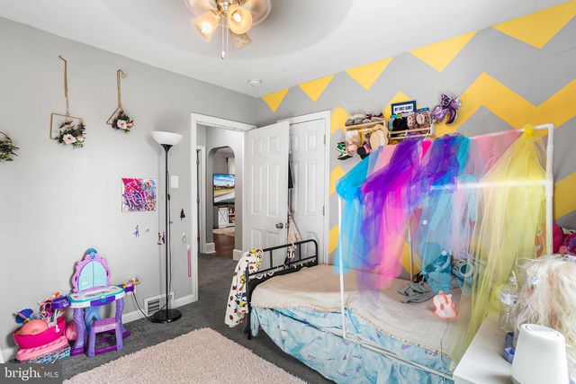 28 6TH AVE, Glendora, NJ 08029