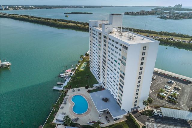 31 ISLAND WAY 1205, Clearwater Beach, FL 33767