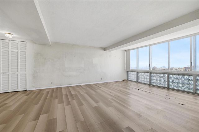 31 ISLAND WAY 1205, Clearwater Beach, FL 33767