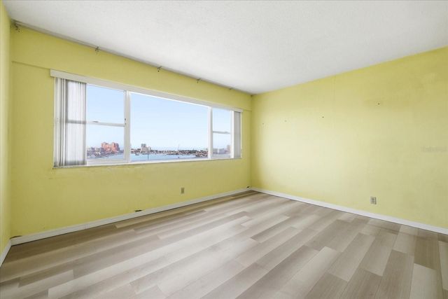 31 ISLAND WAY 1205, Clearwater Beach, FL 33767