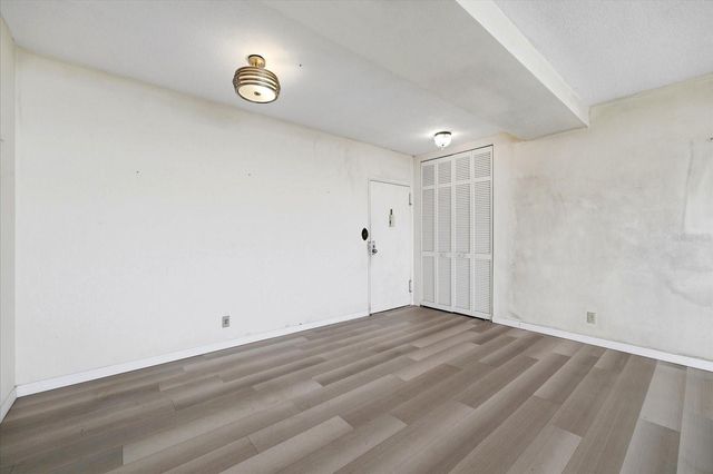 31 ISLAND WAY 1205, Clearwater Beach, FL 33767