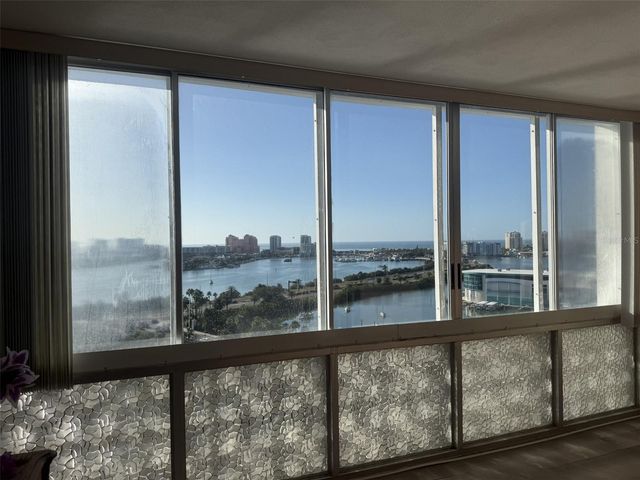 31 ISLAND WAY 1205, Clearwater Beach, FL 33767