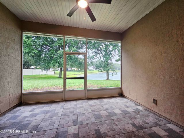 5891 GREEN POND Drive, Jacksonville, FL 32258