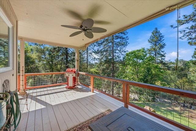18849 Sargent Sky Way, Grass Valley, CA 95949
