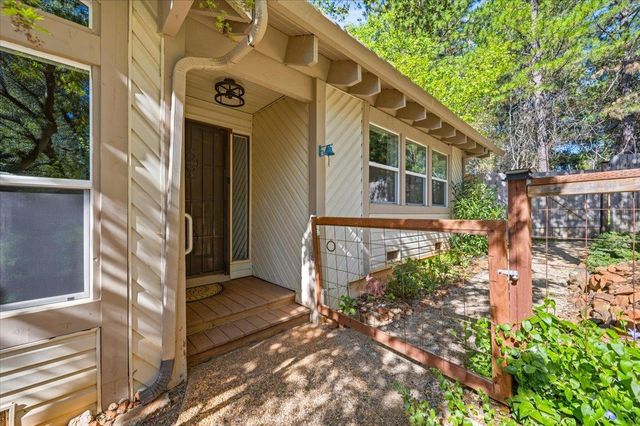 18849 Sargent Sky Way, Grass Valley, CA 95949