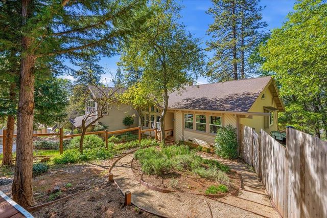 18849 Sargent Sky Way, Grass Valley, CA 95949