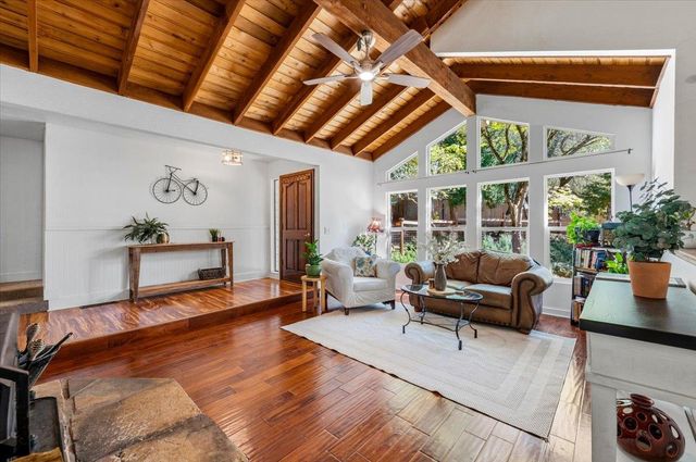 18849 Sargent Sky Way, Grass Valley, CA 95949