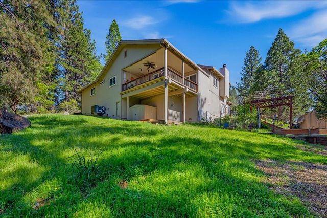 18849 Sargent Sky Way, Grass Valley, CA 95949