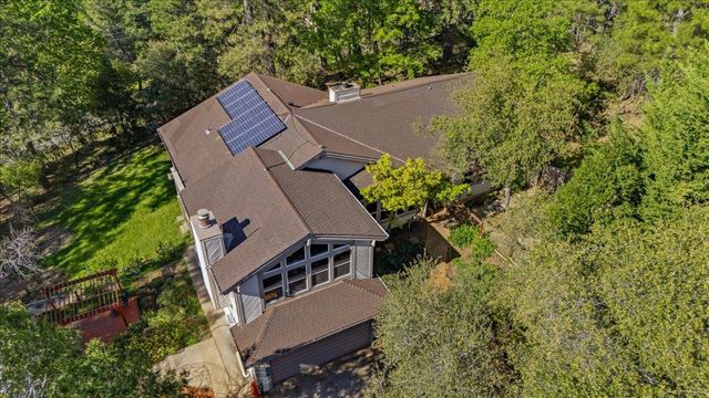 18849 Sargent Sky Way, Grass Valley, CA 95949