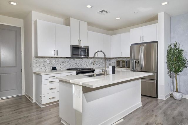 1278 Via Fanal, Oceanside, CA 92056