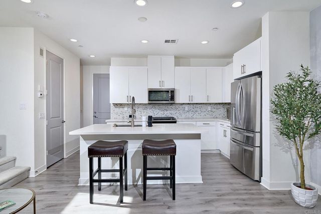 1278 Via Fanal, Oceanside, CA 92056